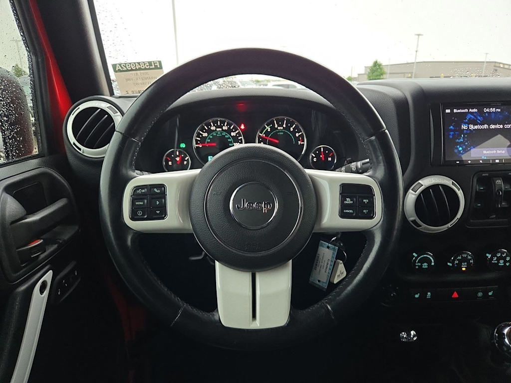 Thumbnail: 2015 Jeep Wrangler - 13