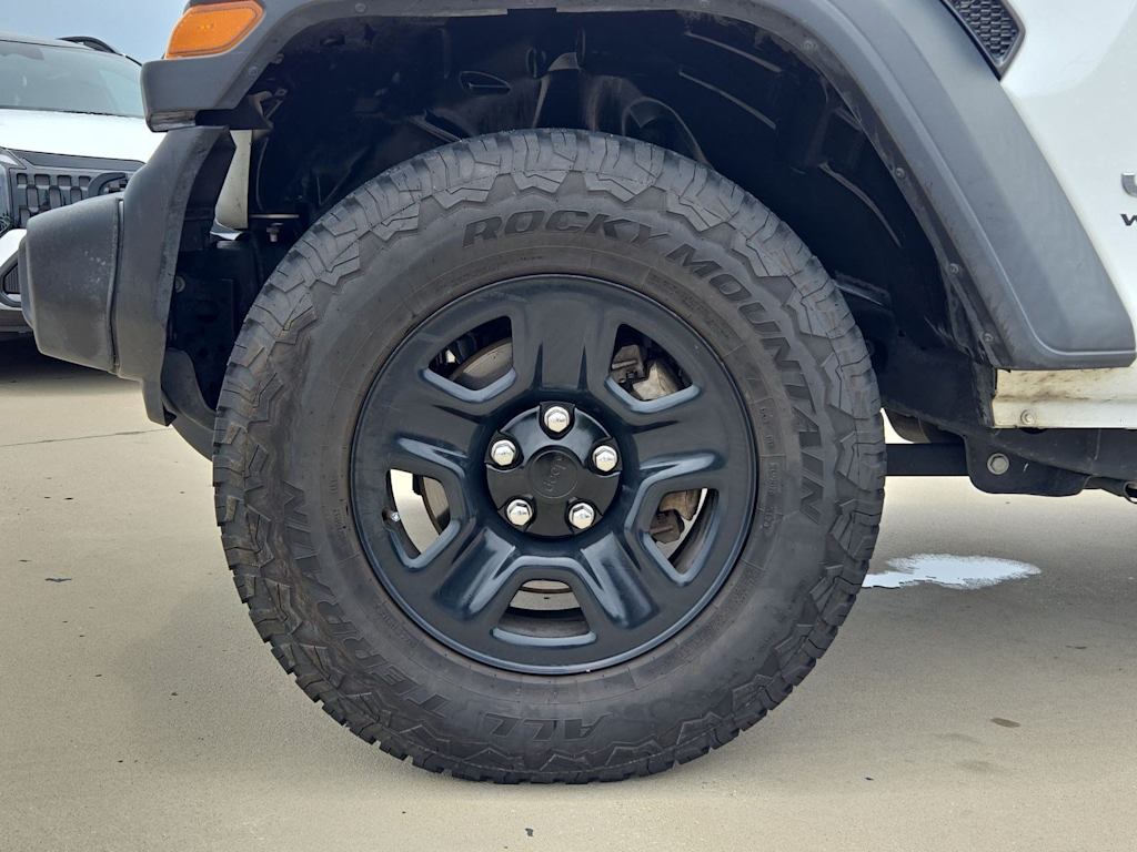 Thumbnail: 2020 Jeep Wrangler - 8