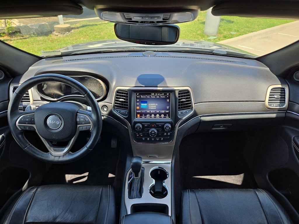 Thumbnail: 2017 Jeep Grand Cherokee - 9