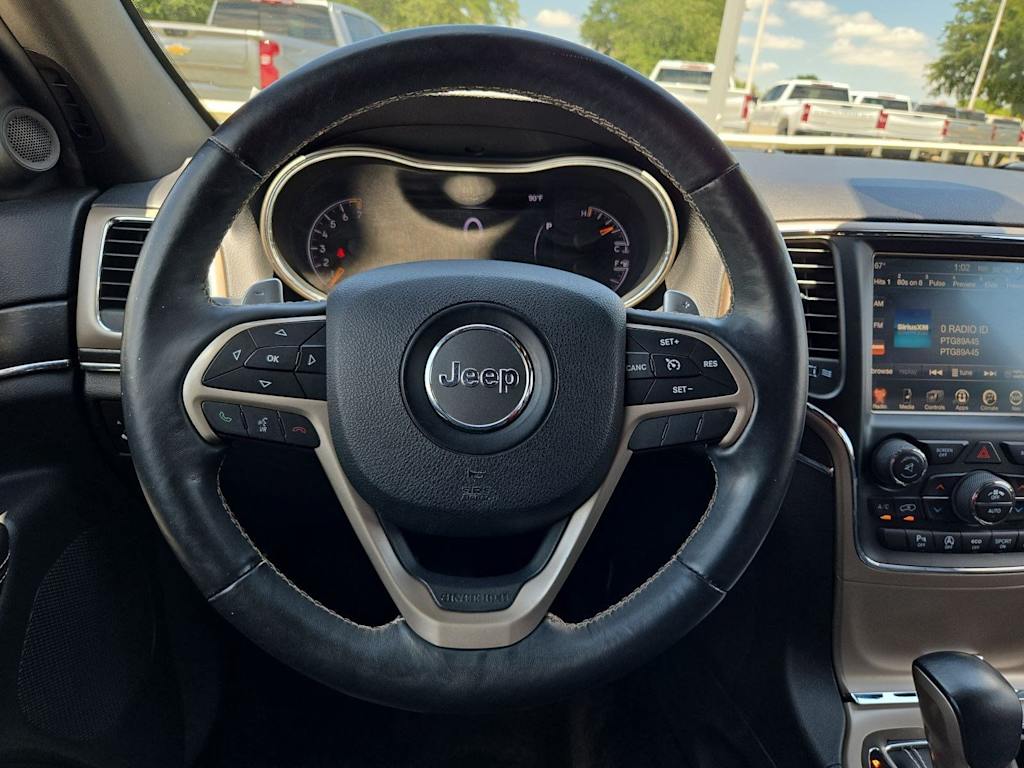 Thumbnail: 2017 Jeep Grand Cherokee - 13