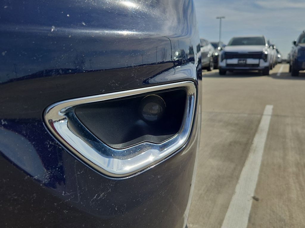 Thumbnail: 2018 Jeep Grand Cherokee - 23