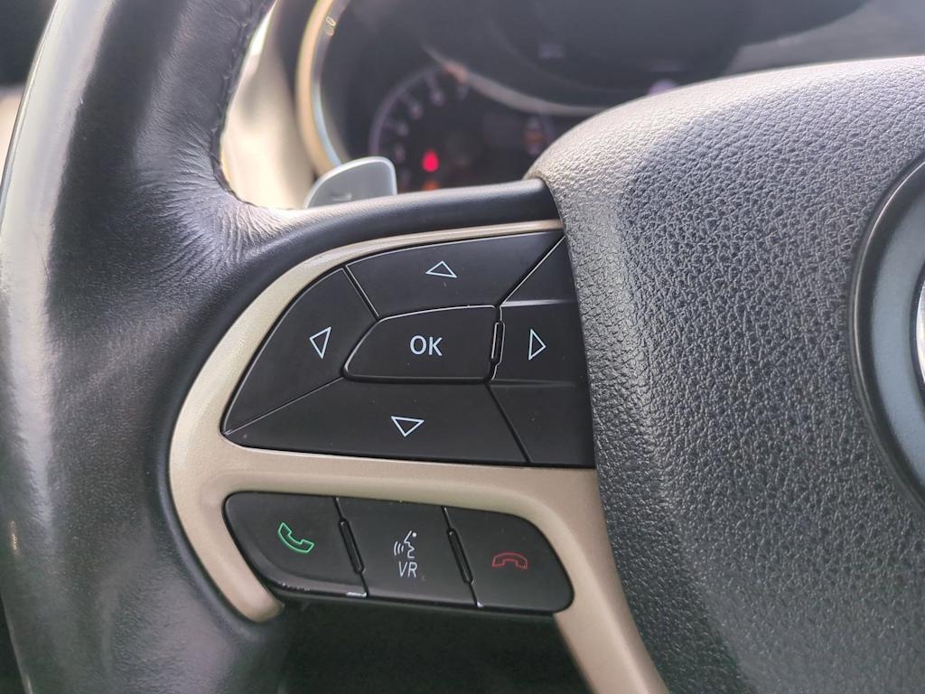 Thumbnail: 2015 Jeep Grand Cherokee - 28