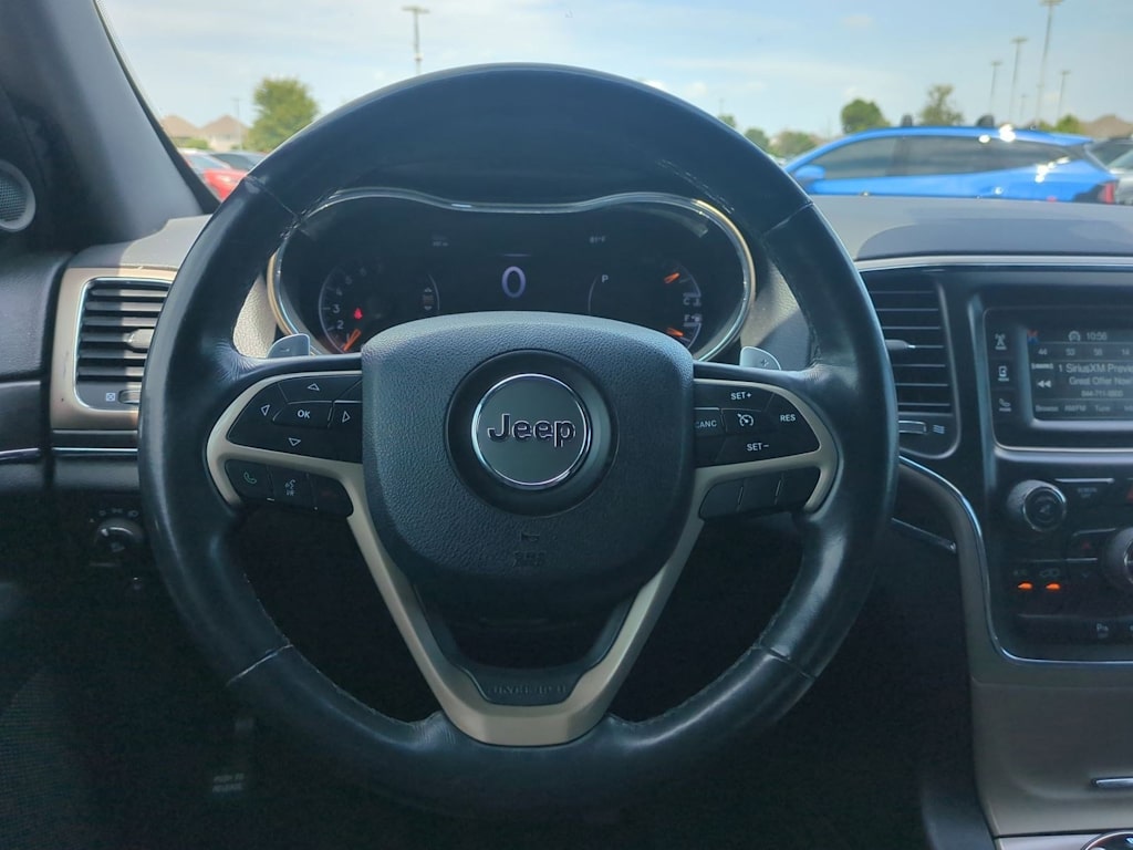 Thumbnail: 2015 Jeep Grand Cherokee - 14