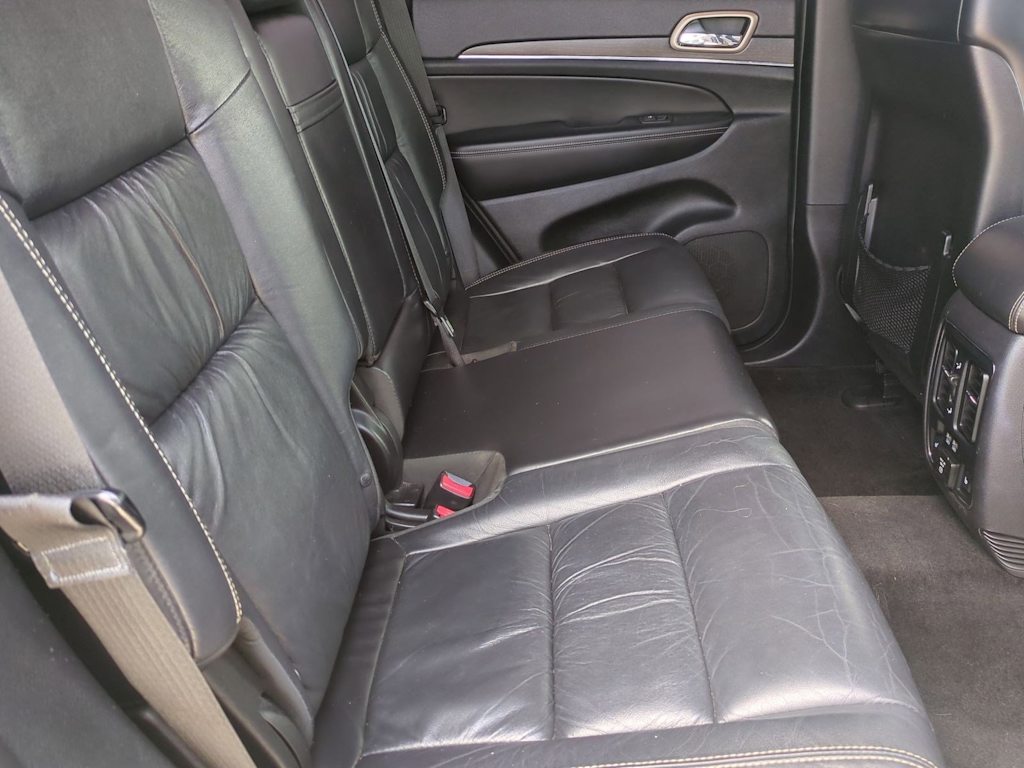 Thumbnail: 2015 Jeep Grand Cherokee - 27