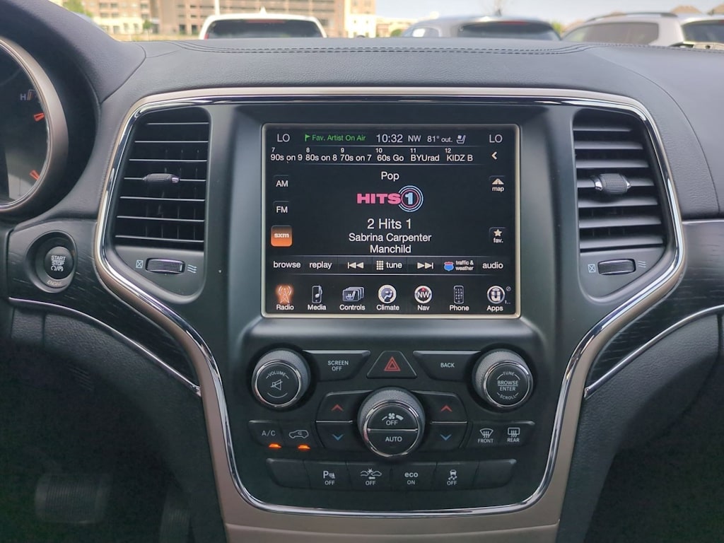 Thumbnail: 2014 Jeep Grand Cherokee - 16