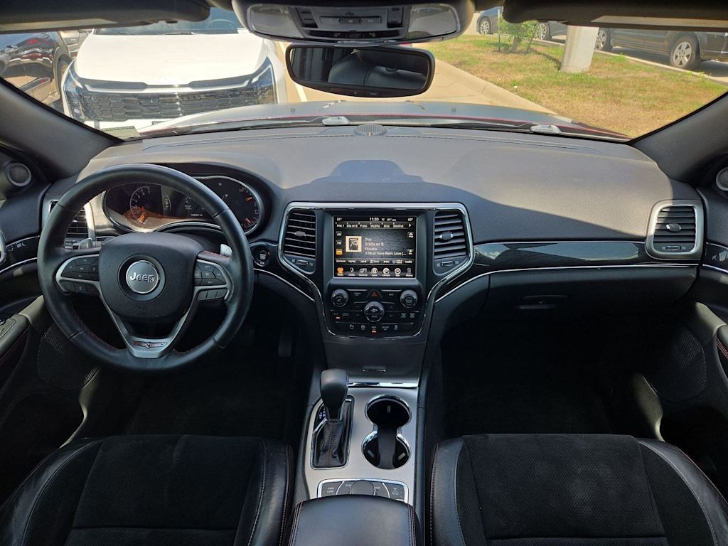 Thumbnail: 2017 Jeep Grand Cherokee - 9