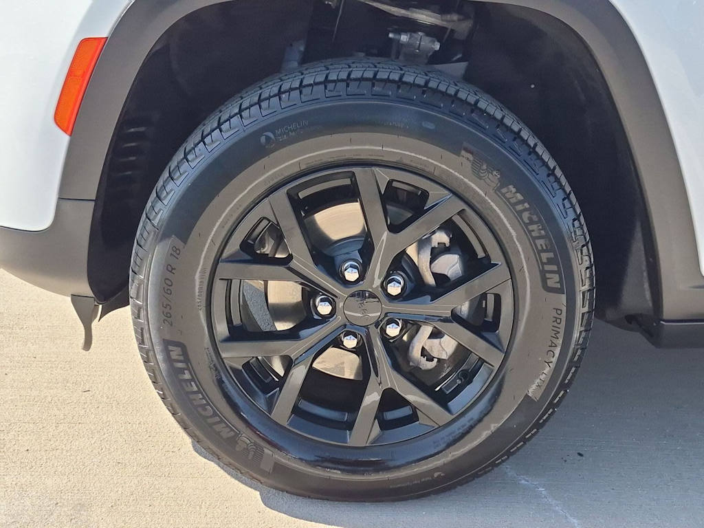 Thumbnail: 2025 Jeep Grand Cherokee - 8