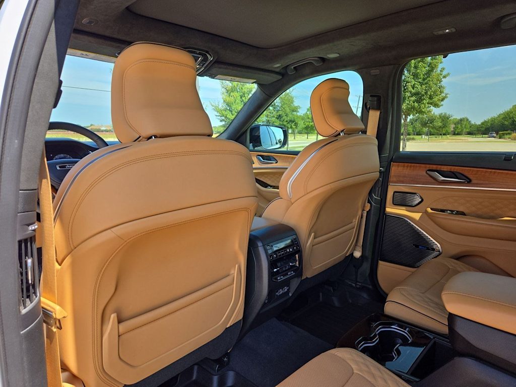 Thumbnail: 2024 Jeep Grand Cherokee L - 12