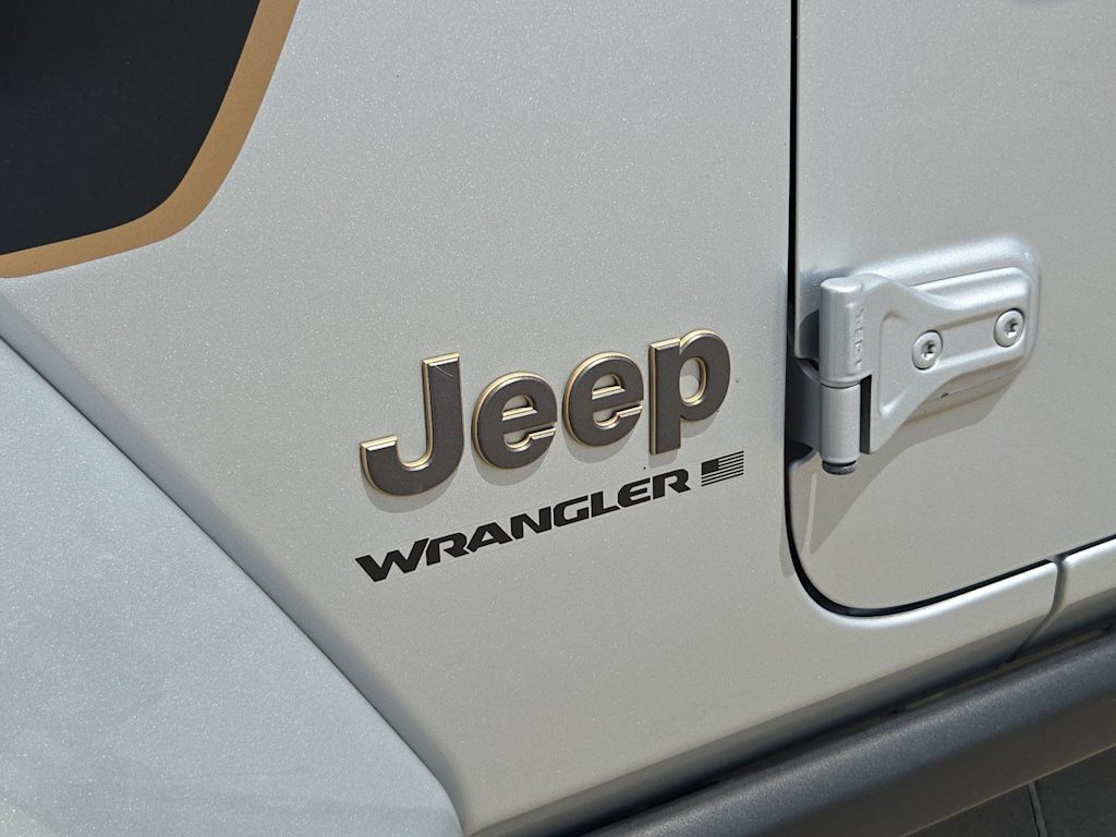 Thumbnail: 2024 Jeep Wrangler - 23