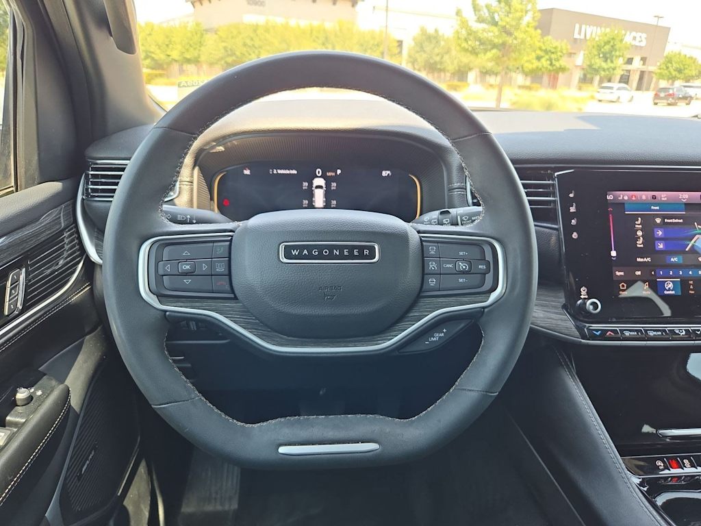 Thumbnail: 2022 Jeep Wagoneer - 13