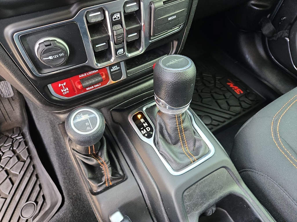 Thumbnail: 2022 Jeep Gladiator - 15