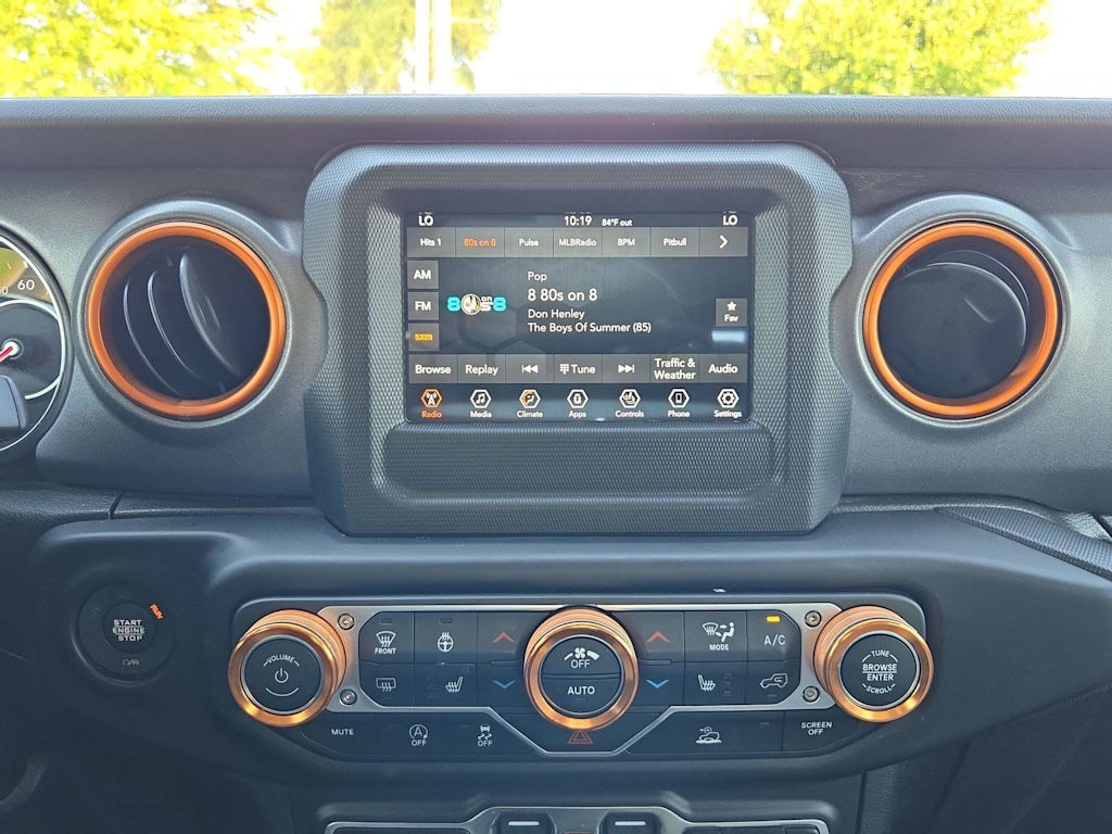Thumbnail: 2021 Jeep Gladiator - 14