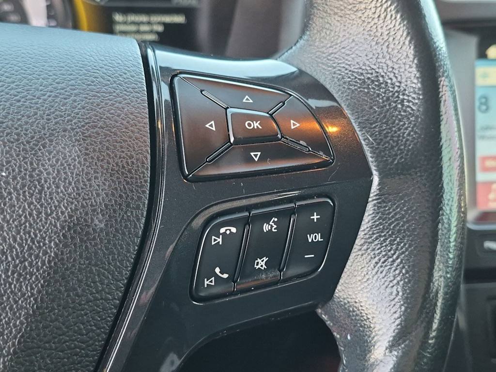 Thumbnail: 2018 Ford Explorer - 29