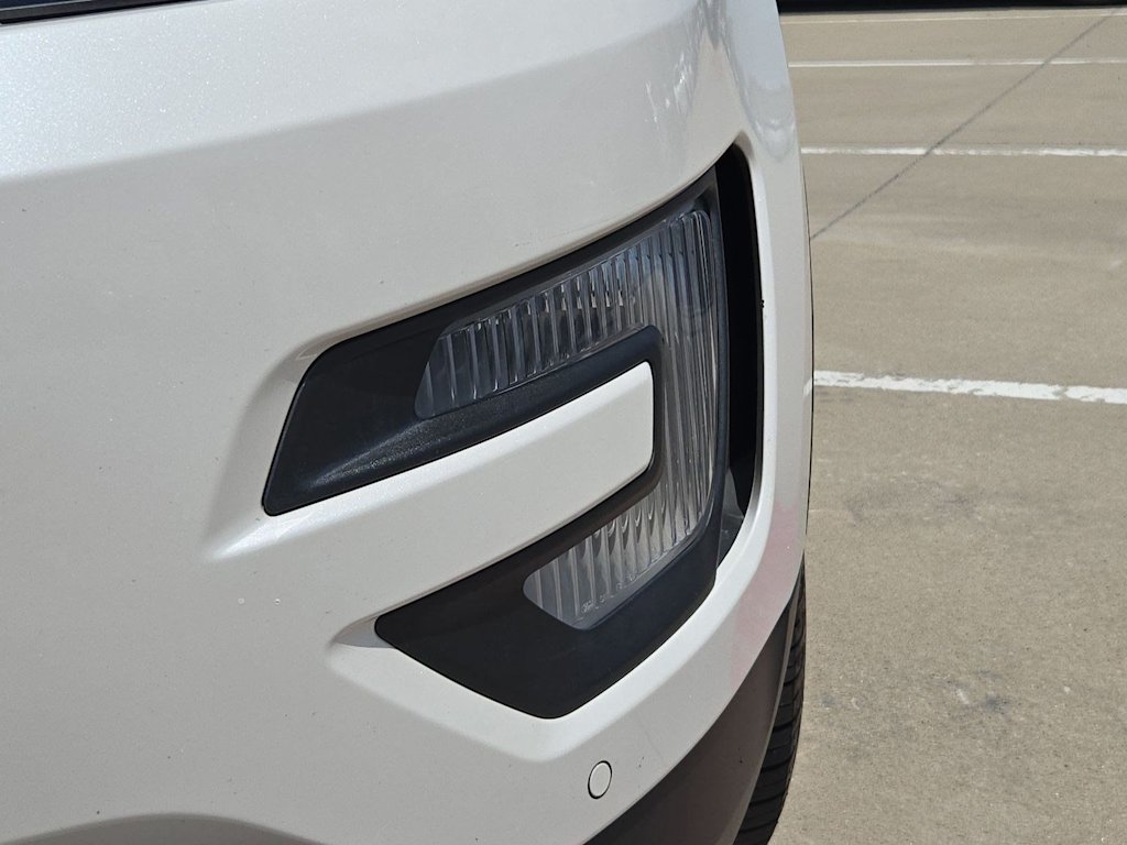 Thumbnail: 2017 Ford Explorer - 21