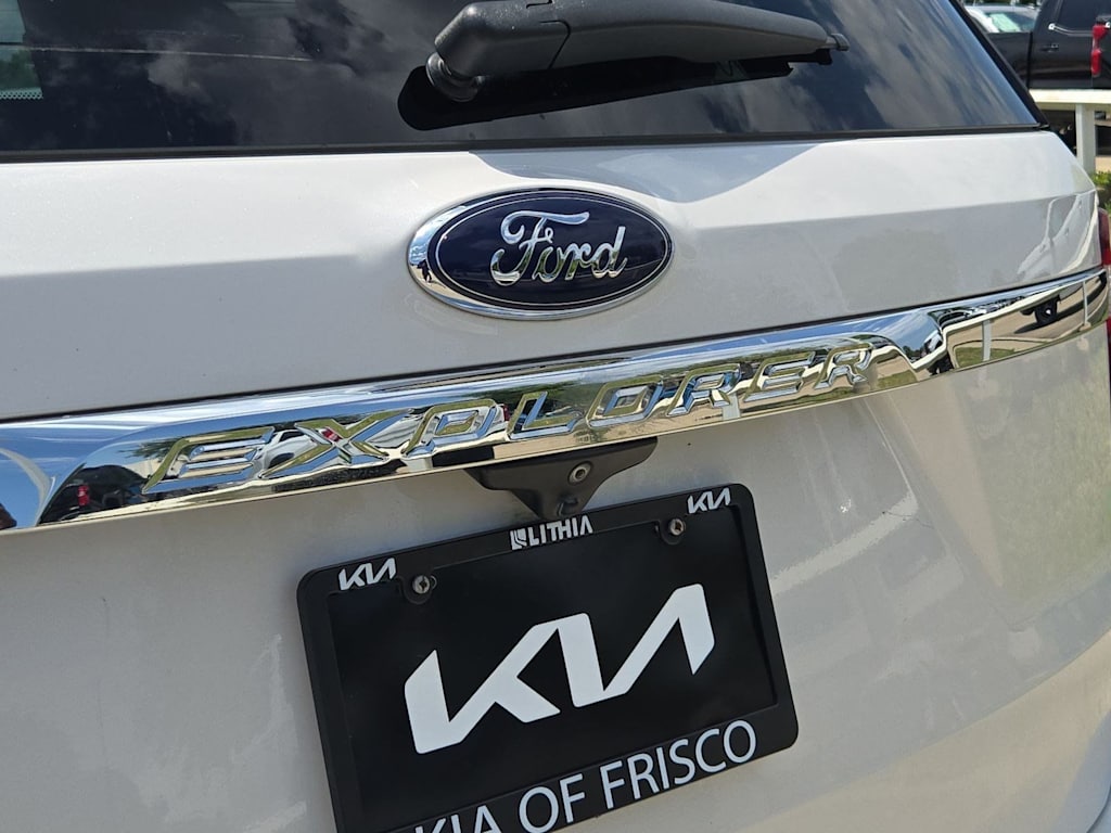 Thumbnail: 2017 Ford Explorer - 22