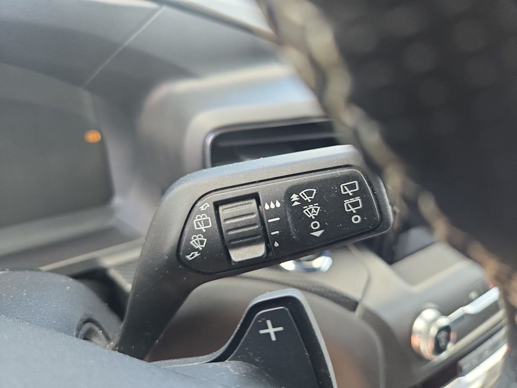 Thumbnail: 2020 Ford Explorer - 15