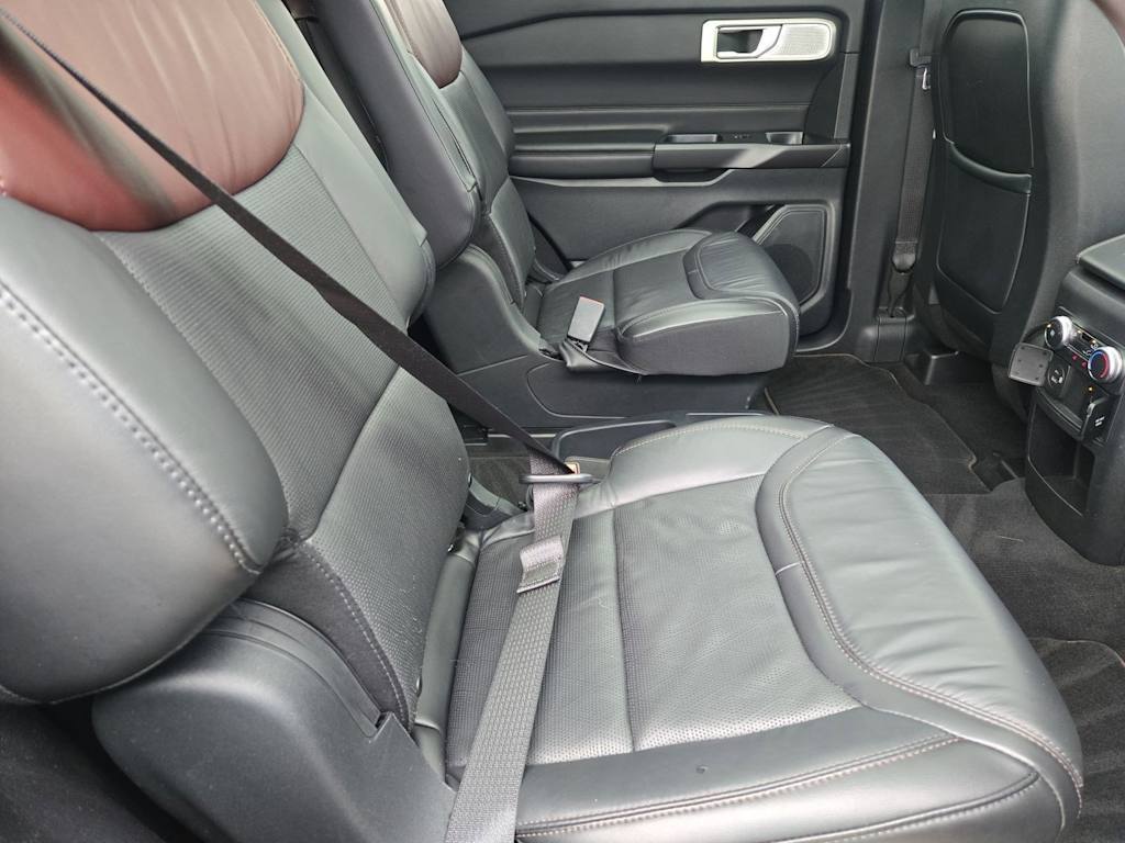 Thumbnail: 2020 Ford Explorer - 27