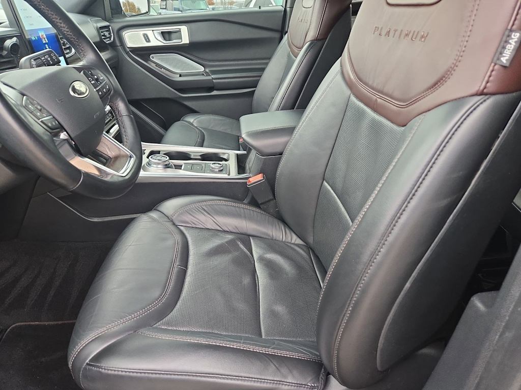 Thumbnail: 2020 Ford Explorer - 11