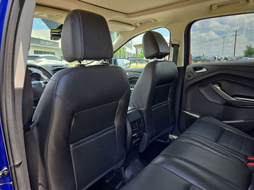 Thumbnail: 2015 Ford Escape - 12