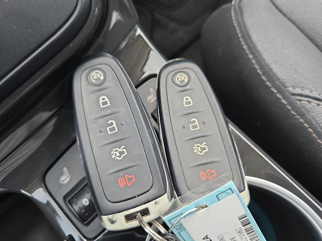 Thumbnail: 2014 Ford Escape - 35