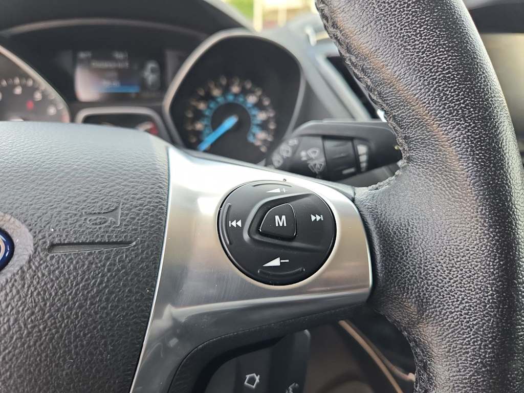 Thumbnail: 2014 Ford Escape - 28