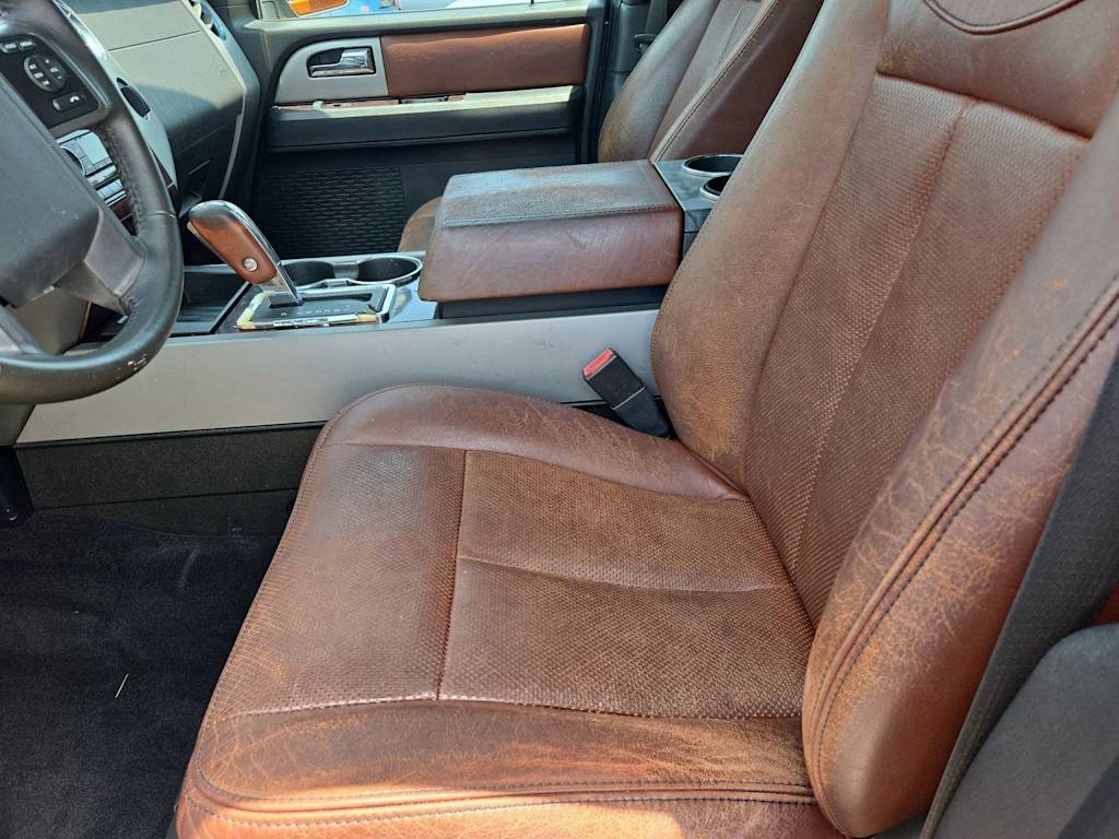 Thumbnail: 2011 Ford Expedition - 10