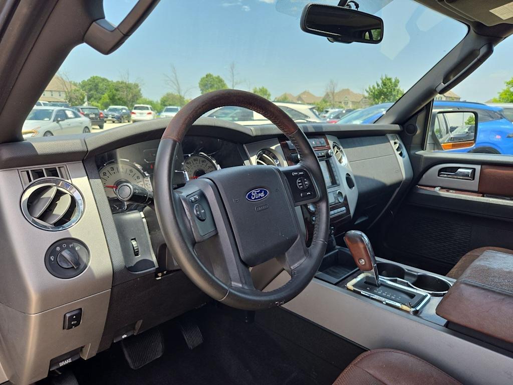 Thumbnail: 2011 Ford Expedition - 20