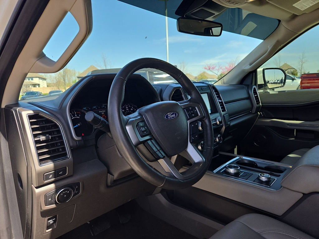 Thumbnail: 2021 Ford Expedition - 3
