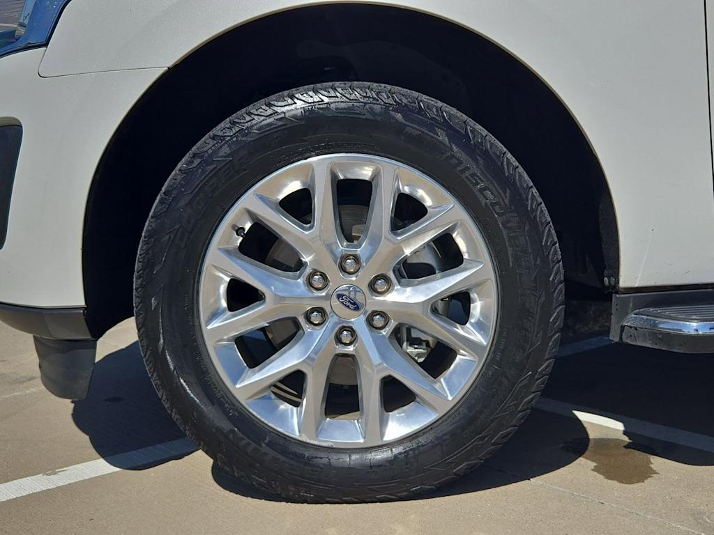 Thumbnail: 2021 Ford Expedition - 9