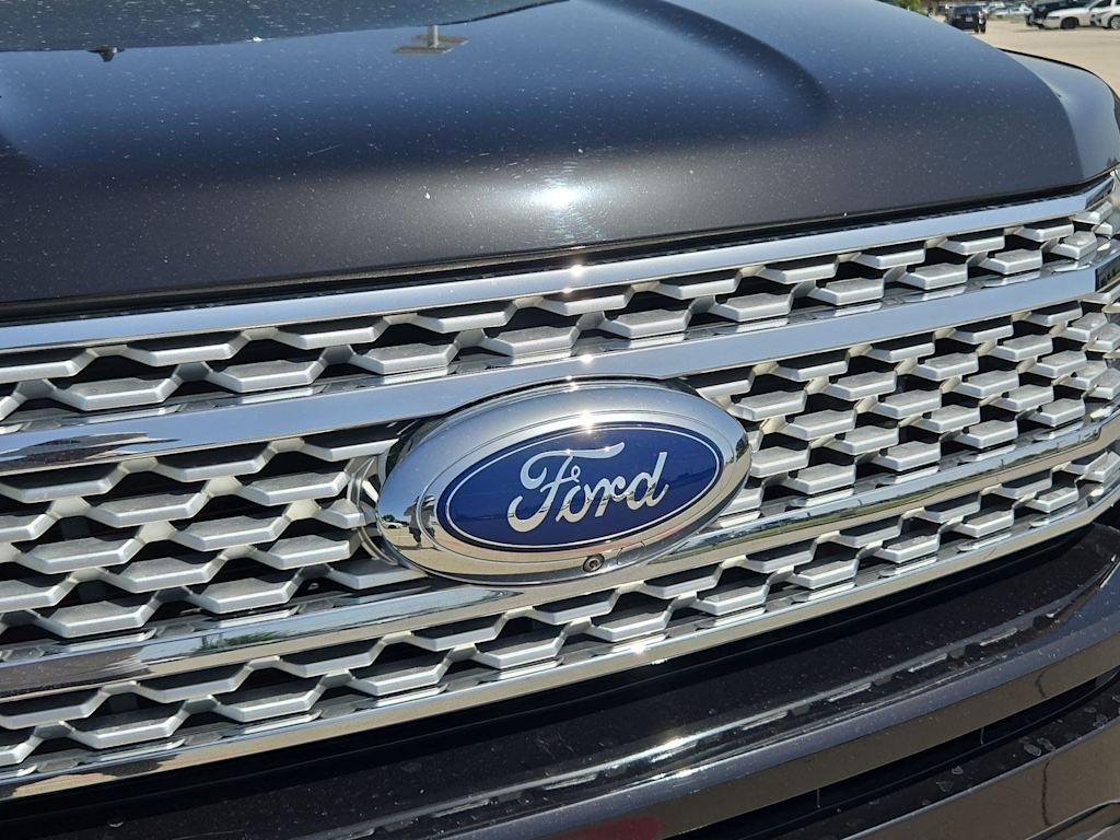 Thumbnail: 2020 Ford Expedition - 7