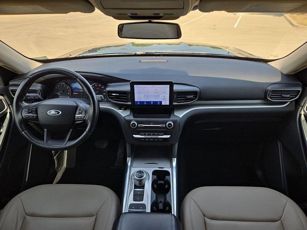 Thumbnail: 2020 Ford Explorer - 9