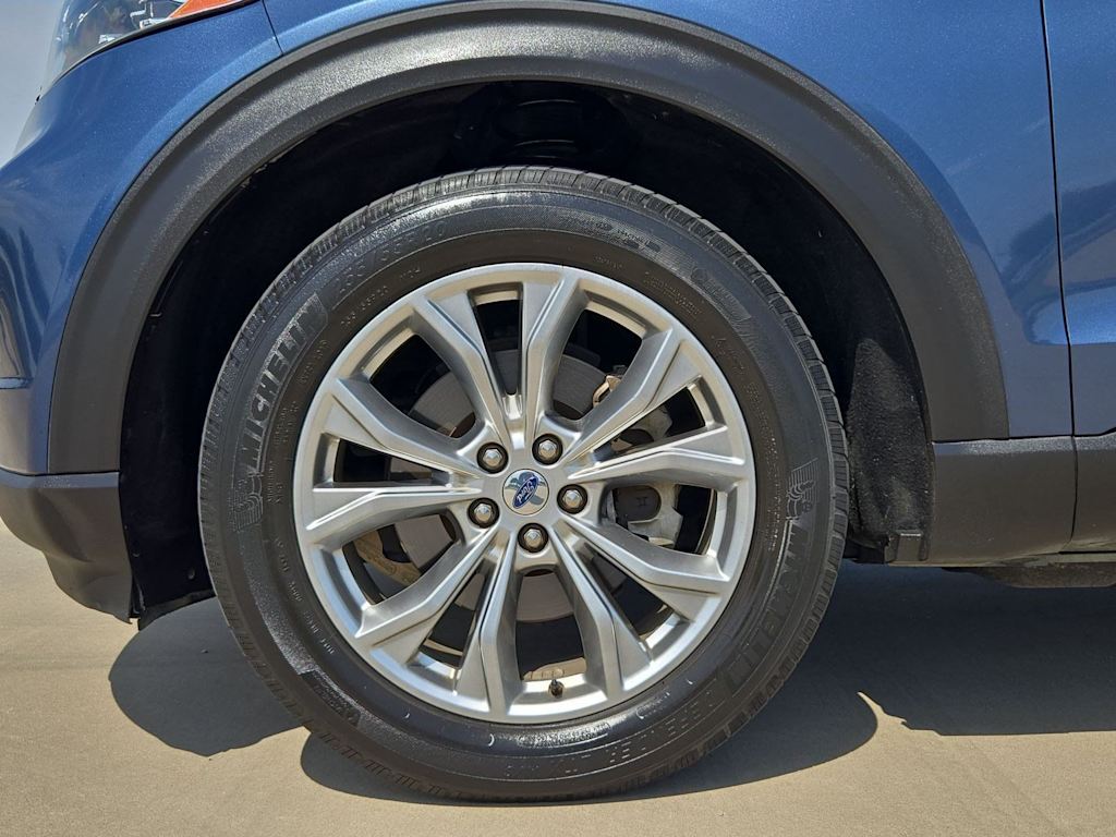 Thumbnail: 2020 Ford Explorer - 8