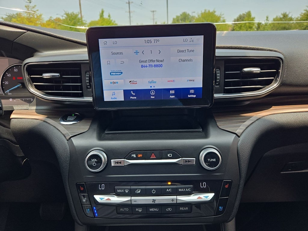 Thumbnail: 2020 Ford Explorer - 15