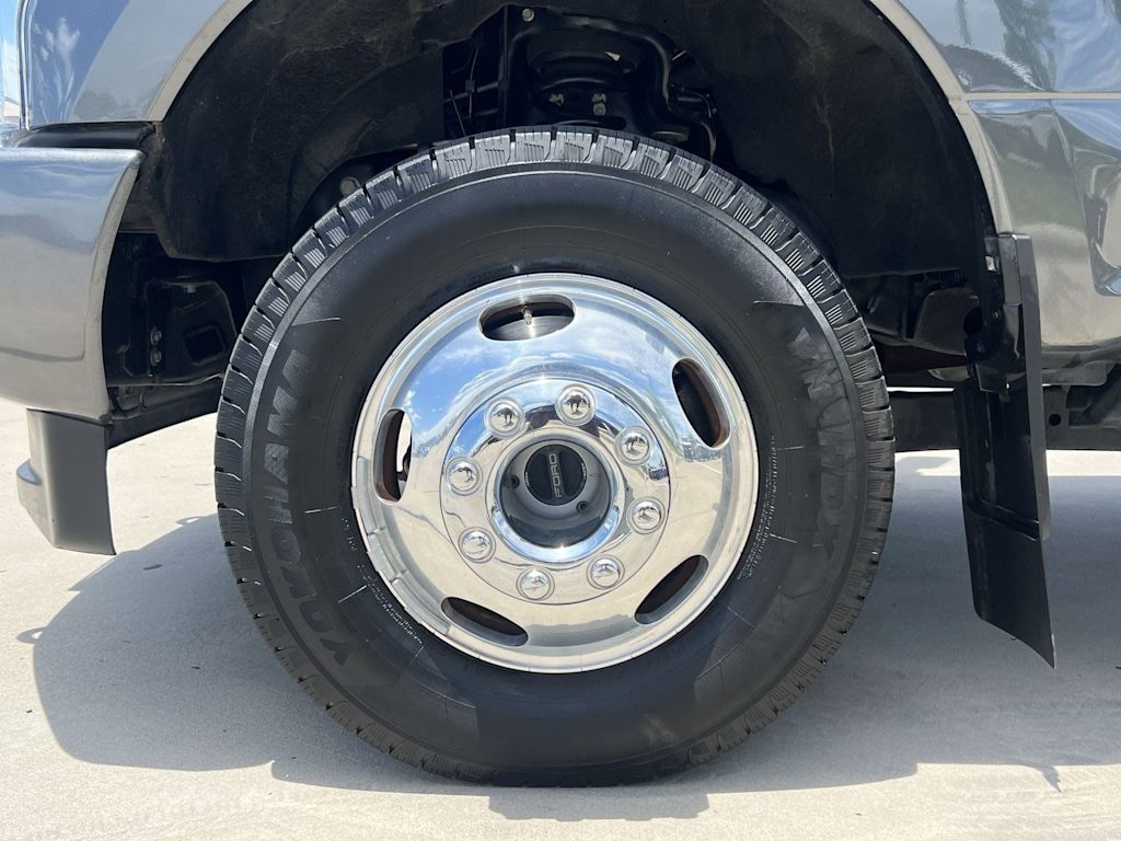Thumbnail: 2019 Ford F-350 - 8