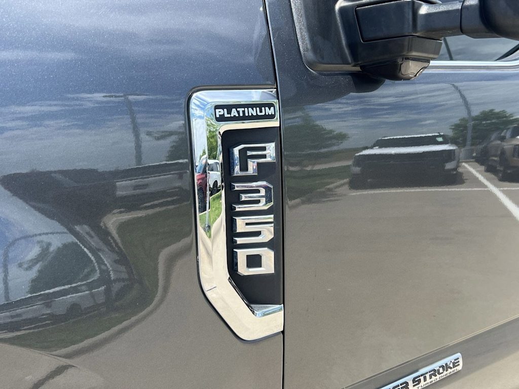 Thumbnail: 2019 Ford F-350 - 15