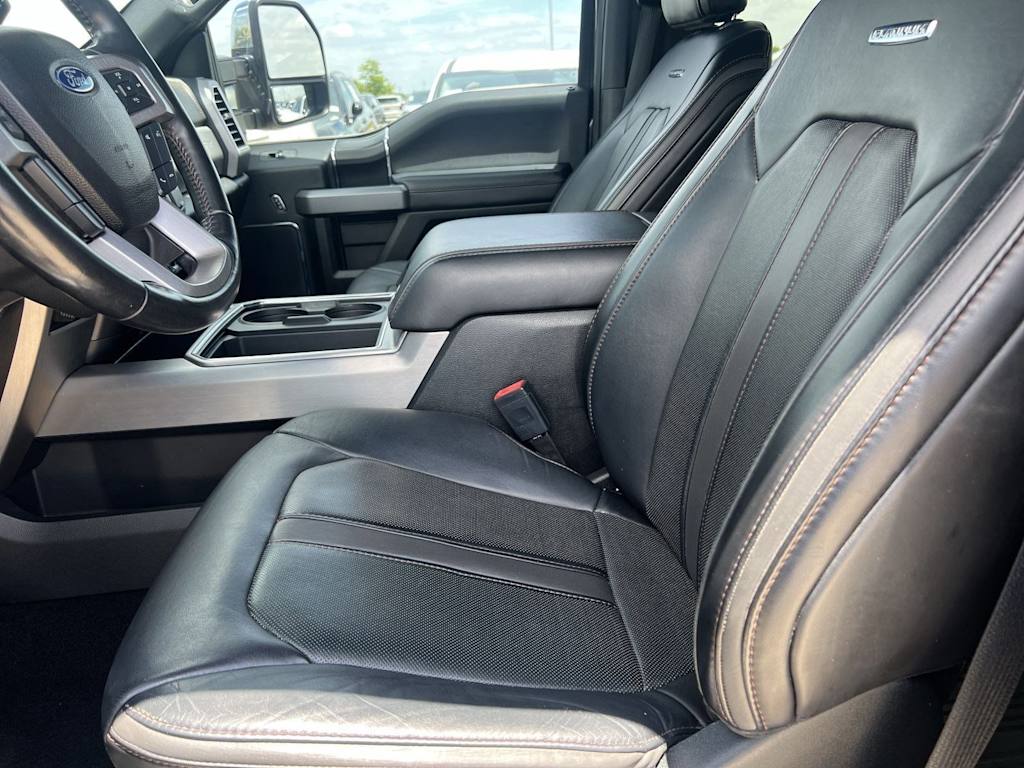 Thumbnail: 2019 Ford F-350 - 10