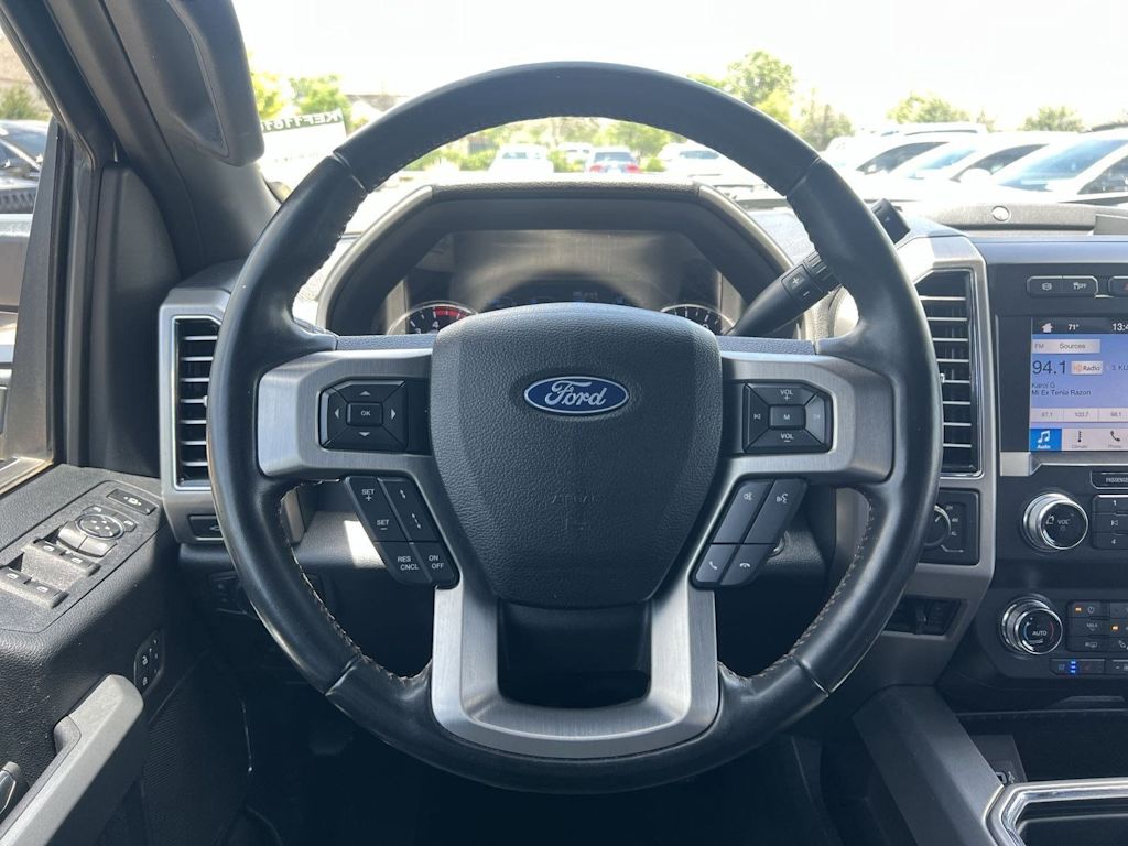 Thumbnail: 2019 Ford F-350 - 33