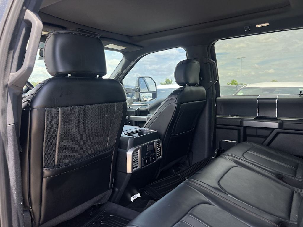 Thumbnail: 2019 Ford F-350 - 28