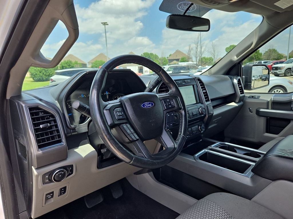 Thumbnail: 2017 Ford F-150 - 2