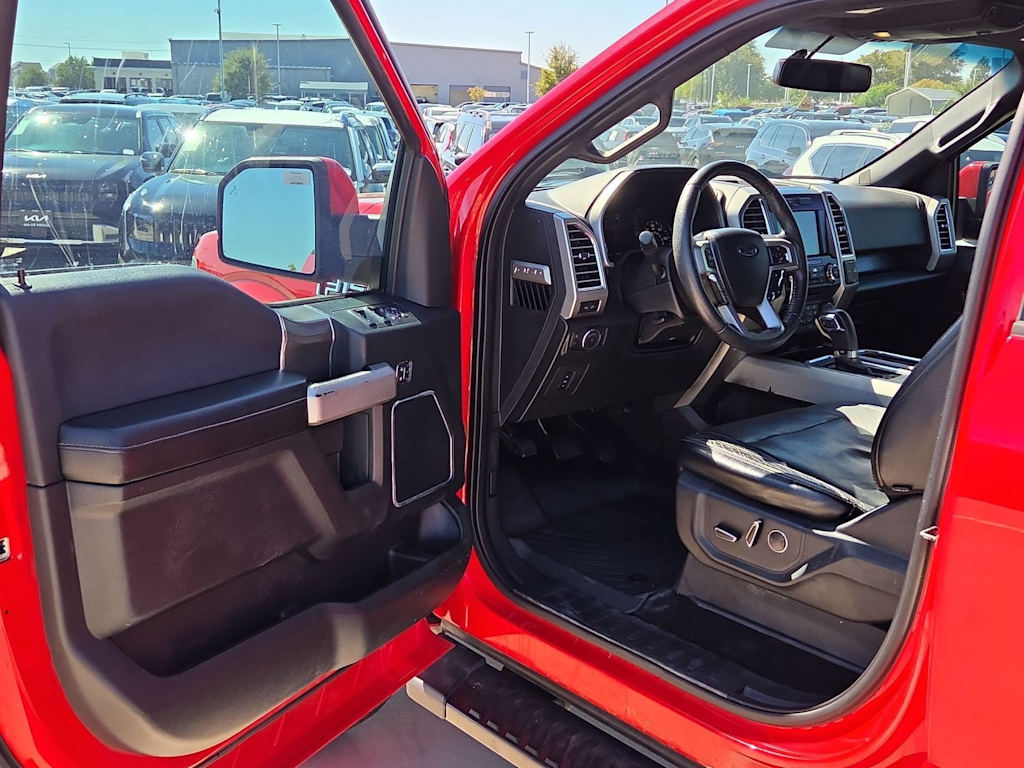 Thumbnail: 2015 Ford F-150 - 17
