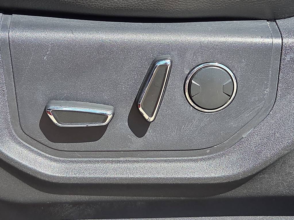 Thumbnail: 2015 Ford F-150 - 24