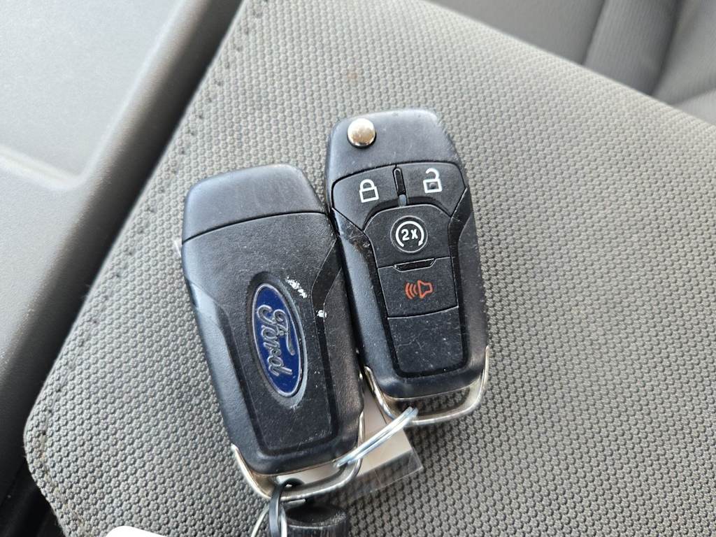 Thumbnail: 2018 Ford F-150 - 16