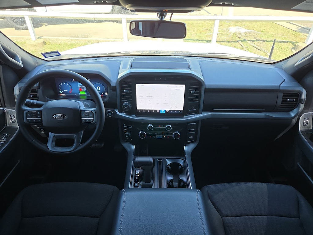 Thumbnail: 2025 Ford F-150 - 9
