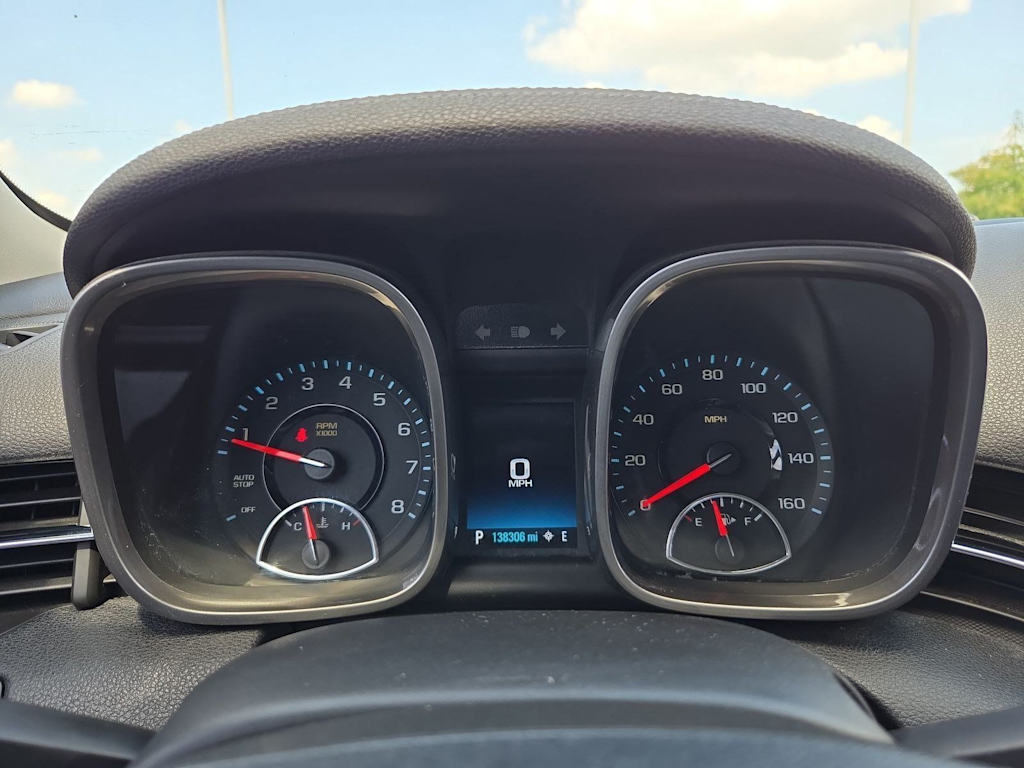 Thumbnail: 2014 Chevrolet Malibu - 16