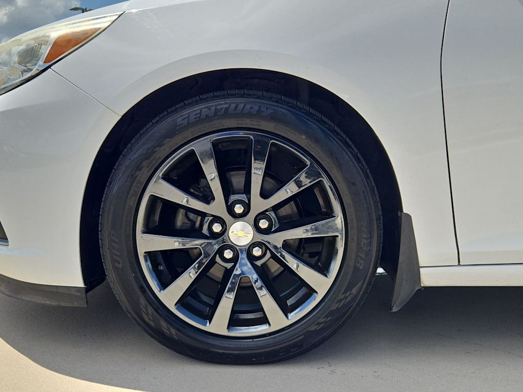 Thumbnail: 2014 Chevrolet Malibu - 8