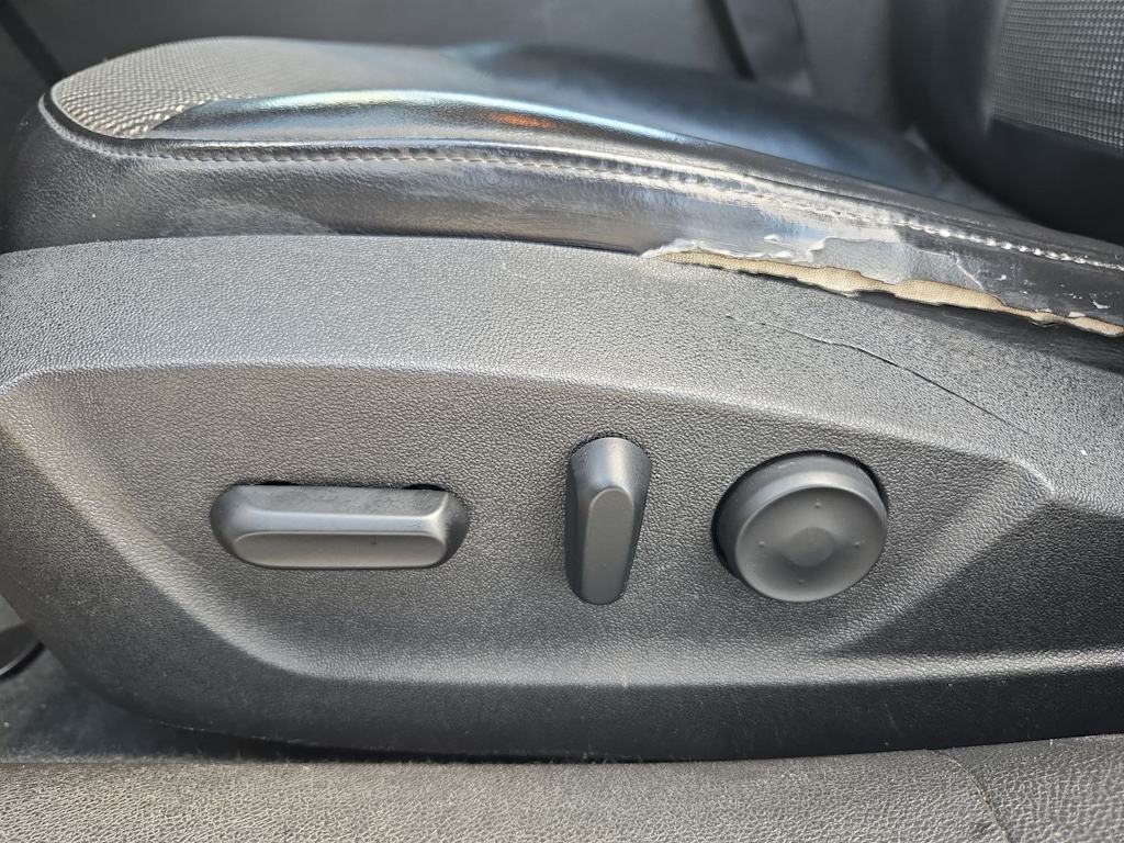 Thumbnail: 2014 Chevrolet Malibu - 24