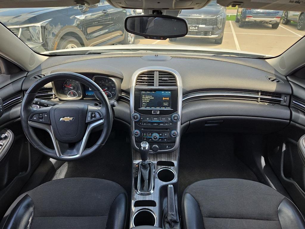 Thumbnail: 2014 Chevrolet Malibu - 9
