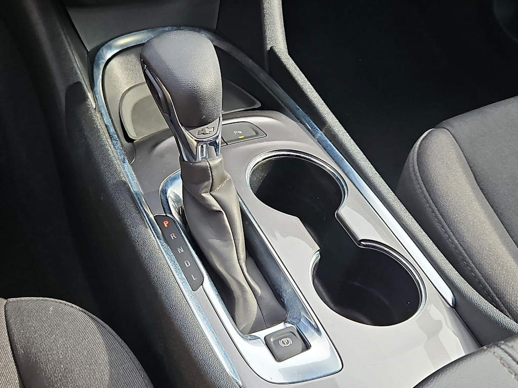 Thumbnail: 2024 Chevrolet Malibu - 16