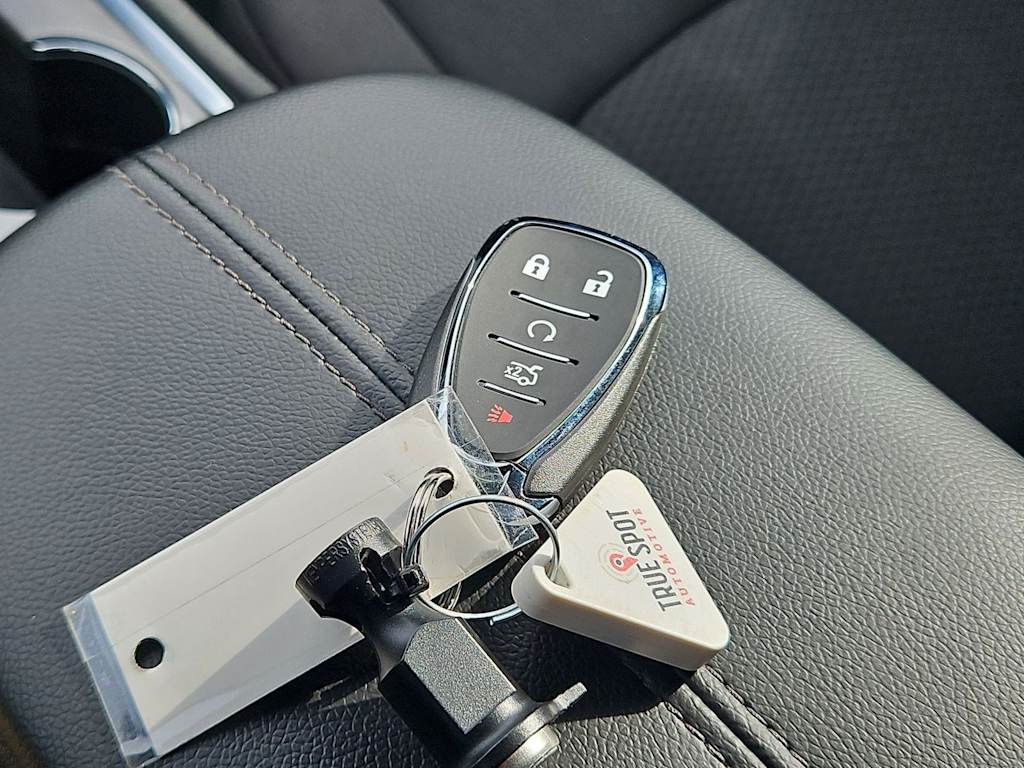 Thumbnail: 2024 Chevrolet Malibu - 19