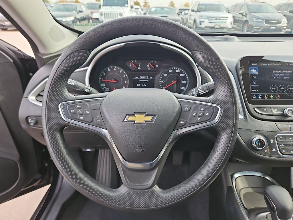 Thumbnail: 2024 Chevrolet Malibu - 14